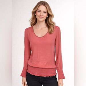 Primrose 100% Silk
Scoop Neck Blouse -
Coral Rose size XS
